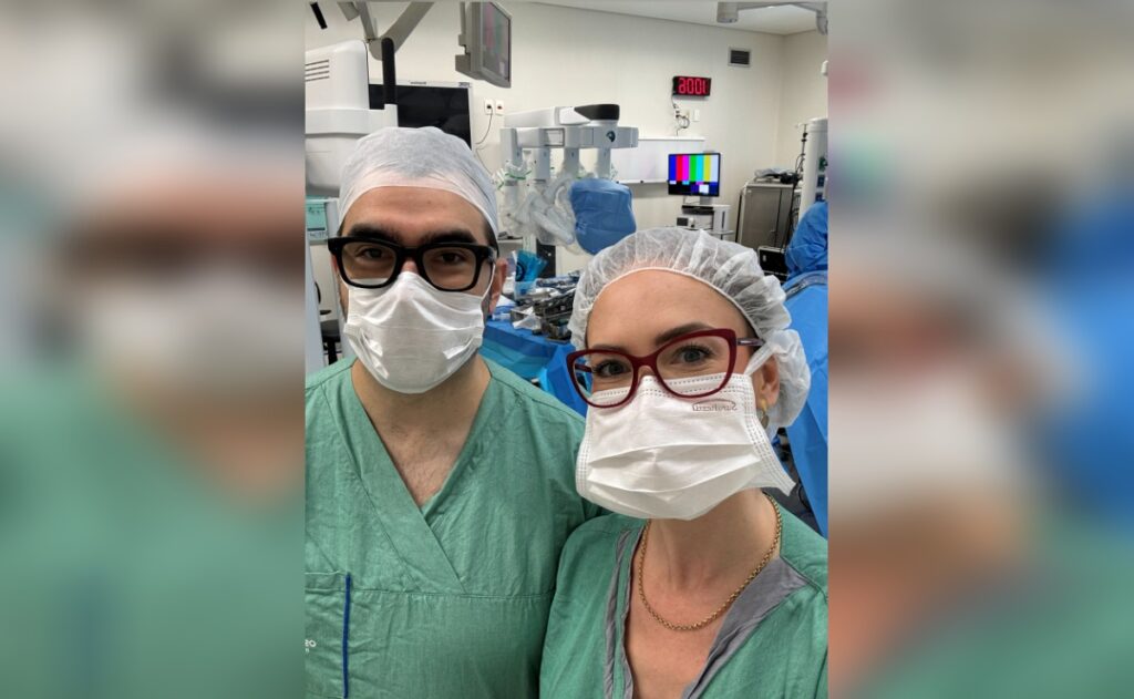 Dr. Paulo Barros e Dra. Natália Pascotini, cirurgiões especializados em cirurgia de hérnia abdominal